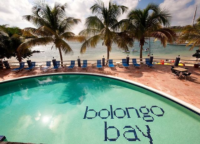 Bolongo Bay Beach Resort Удобства фото
